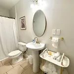 Geodis Park In Weho Apartment