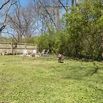 The Titan - Pet-friendly Holiday home