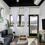 Apartment Brand New Near Downtown Nash W Washer Dryer *