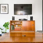 Mid-Century Modern Home Near Downtown With Free Parking