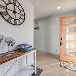 Nashville's Broadway: Your Spacious Holiday home *