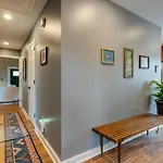 Historic East Nash Sleeps 6 Holiday home Nashville