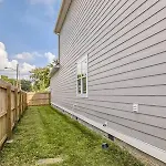 New Build 5 Min To Broadway Sleeps 10