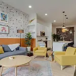 5 Mins To Belmont And Vandy, Rooftop Deck, Garage, 4 Bedroom With Rooftop And Grill, 10 Mins To Broadway, Perfect For Groups, 24 Hour Hospitality, Also Available For Long Term * Nashville