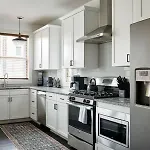 Holiday home The Morris - Designer Flair 2 Miles To Broadway! *