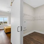 Apartment The Iconic *