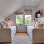 The Bailey -Steps To The Action! 3 Bedrooms For You And Your Group!