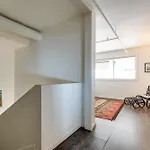 Holiday home Artsy Chic 1br 30day Min With Wifi Ac Parking Tv Furnished Rooftop