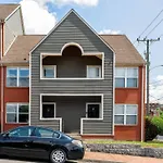 Walk To Broadway Charming Modern Historic Townhome Holiday home Nashville