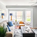 Walk To Broadway Charming Modern Historic Townhome