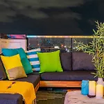 Rooftop Hot Tub & Game - 3 Miles To Downtown Holiday home Nashville