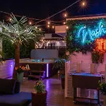 Holiday home Rooftop Hot Tub & Game - 3 Miles To Downtown Nashville