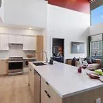 - 635 7th Ave S Unit 608
