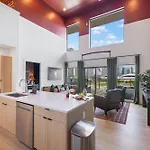 Holiday home - 635 7th Ave S Unit 608