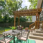 July Discount! Close To Downtown, Yard *