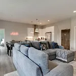 Apartment Spacious 2bd-close To Everything Nashville