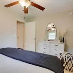 Fire Pit-great Neighborhood-15 Min To Broadway *