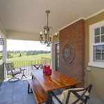 Golf Views, Porch Vibes, 3mi To Broadway!
