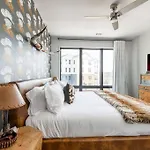 Apartment Downtown Midtown Vanderbilt, Honky Tonk Party Pad 2, Parking Gym Pool *