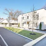 Sonder 16Th South