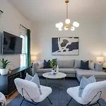 Holiday home Summer End Sale Prime Location *