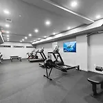 Apartment Luxury Penthouse With 2 Floors Pool Patio Gym Walk To Broadway *