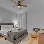 Lux East Nash-Awesome Location- 30 Plus Days