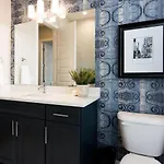 Large Royal Townhome Beautiful Design And Rooftop