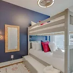 Holiday home Skyline Views Romantic Fun Downtown Location *