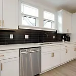 Super Luxury Maximum Space Gorgeous Decor Holiday home Nashville