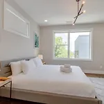 Ultra Large Deck Skyline Views