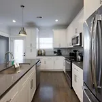 Holiday home Music Townhome Great For Groups