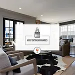 Holiday home Downtown Luxury Large Townhome Lots Of Beds