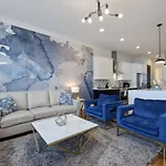 Blue Horizon - Hot Tub - Dual Rooftop Balconies Holiday home
