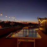 Spacious And Modern 2 Rooftops Stage Games And Holiday home
