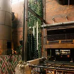 Hillsboro Village Rooftop Manor - Walk To It All!!