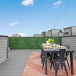 Holiday home The Daylily & The Aster - Two Four Bedroom Homes Nashville