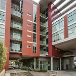 5m403- Traveler's Haven 1bd 1-5b 2 Story East Holiday home Nashville