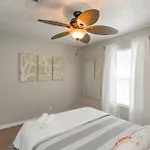 Looby Location- Charming 3br 10 Min To Downtown
