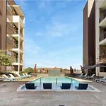 Apartment In Midtown