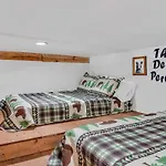 The Den At J-barn - Secluded Retreat Nashville