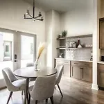 West End Oasis'- 2 Side By Side Homes - Patios * Nashville
