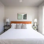 Holiday home West End Oasis'- 2 Side By Side Homes - Patios *