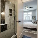 West End Escape - New Build With Rooftop Views Holiday home Nashville