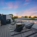 Charming Gulch Retreat - Skyline Perfection * Nashville