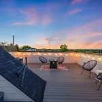 Charming Gulch Retreat - Skyline Perfection Holiday home Nashville