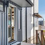 Rooftop Skyline Views - Private Hot Tub - Fire Pit * Nashville