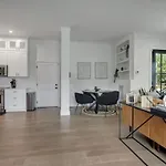 Holiday home Sprawling Estate - Sleeps 16