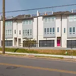 Large Full Home - 10 Min Broadway 16Ppl 10 Beds