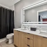 Grand Ole Nashville- Walk To Broadway & Honky Tonks! Apartment Nashville